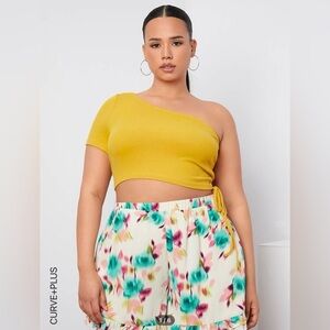NWOT SHEIN One Shoulder Drawstring Crop Top Size 0XL(12)